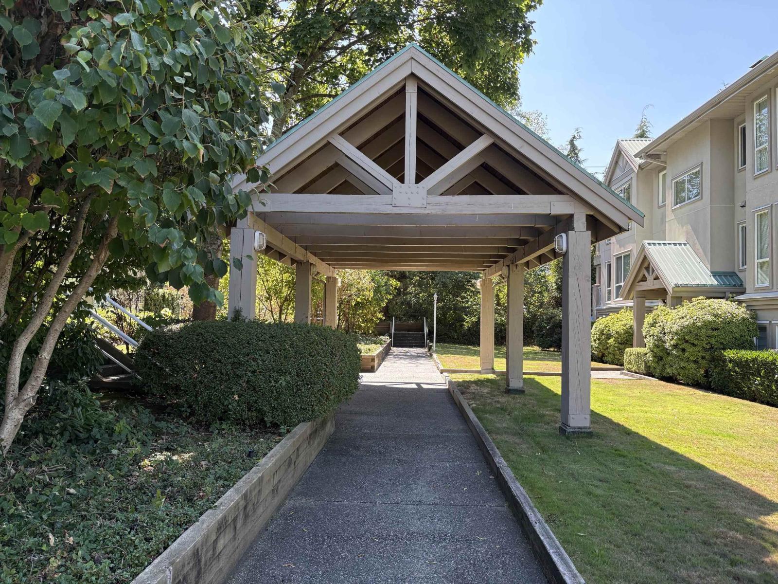 206 15140 29a Avenue, Surrey, British Columbia  V4P 1H1 - Photo 39 - R3163529