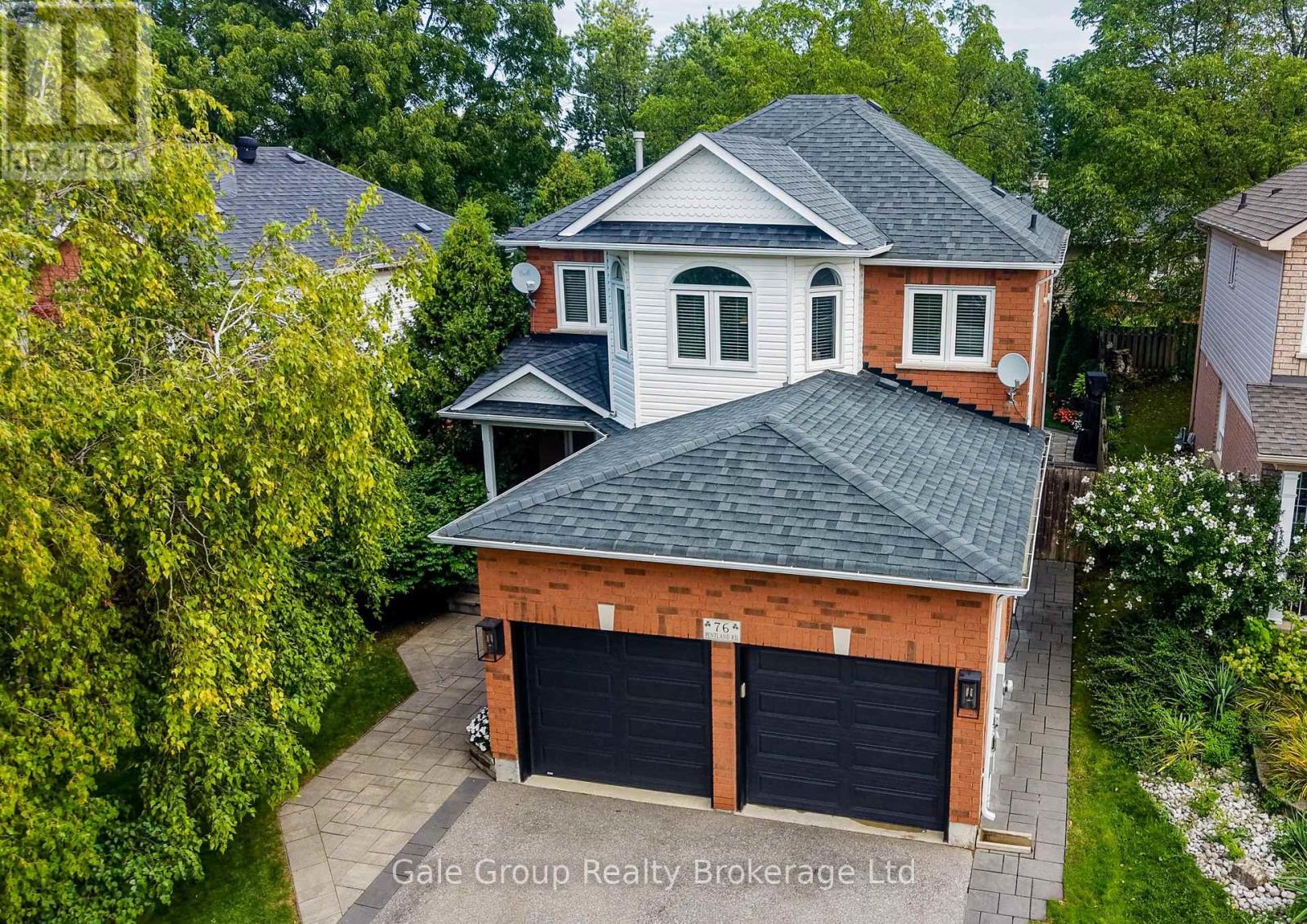 76 Pentland Road, Hamilton, Ontario  L0R 2H5 - Photo 1 - X13764088
