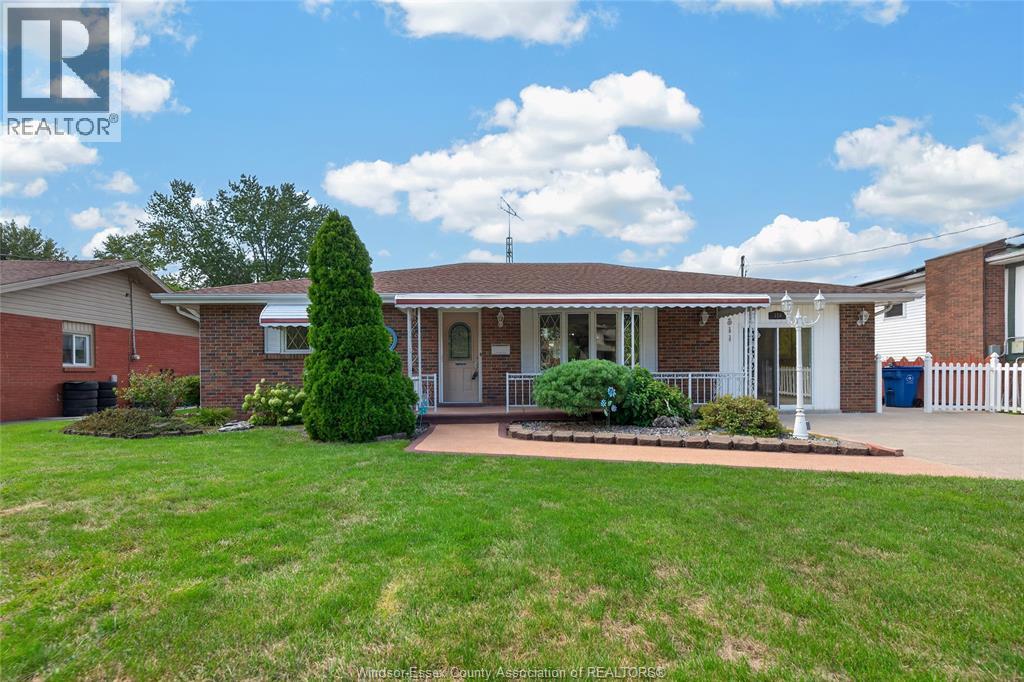 326 Evelyn STREET, Belle River, Ontario