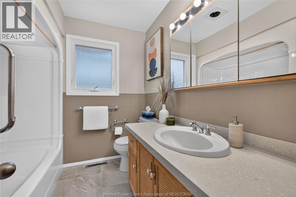 326 Evelyn Street, Belle River, Ontario  N8L 0L3 - Photo 22 - 26021943