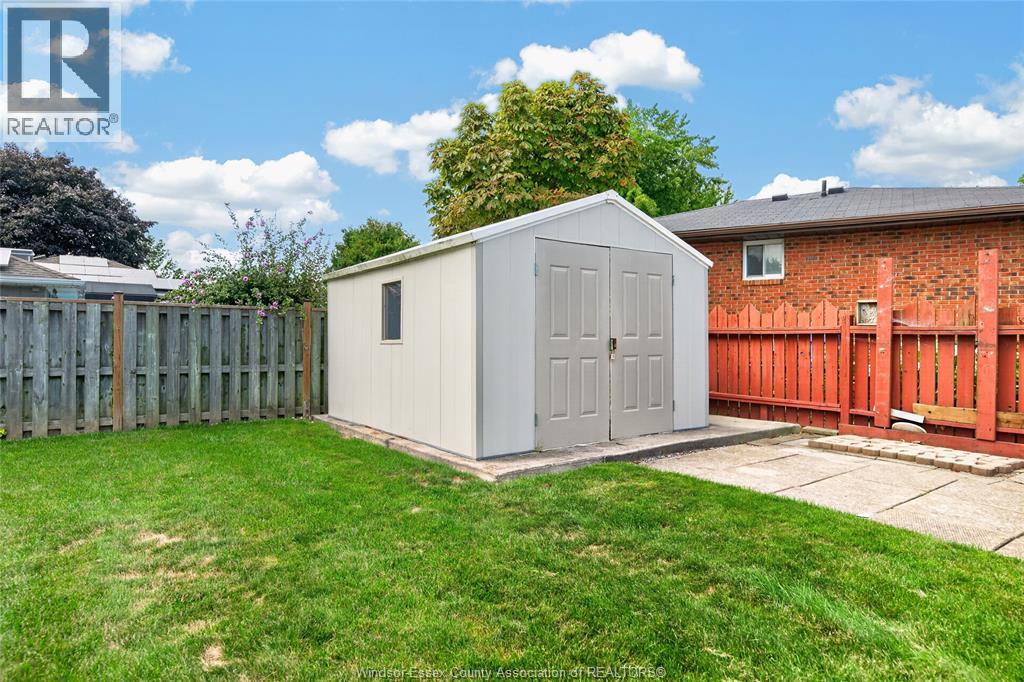 326 Evelyn Street, Belle River, Ontario  N8L 0L3 - Photo 35 - 26021943