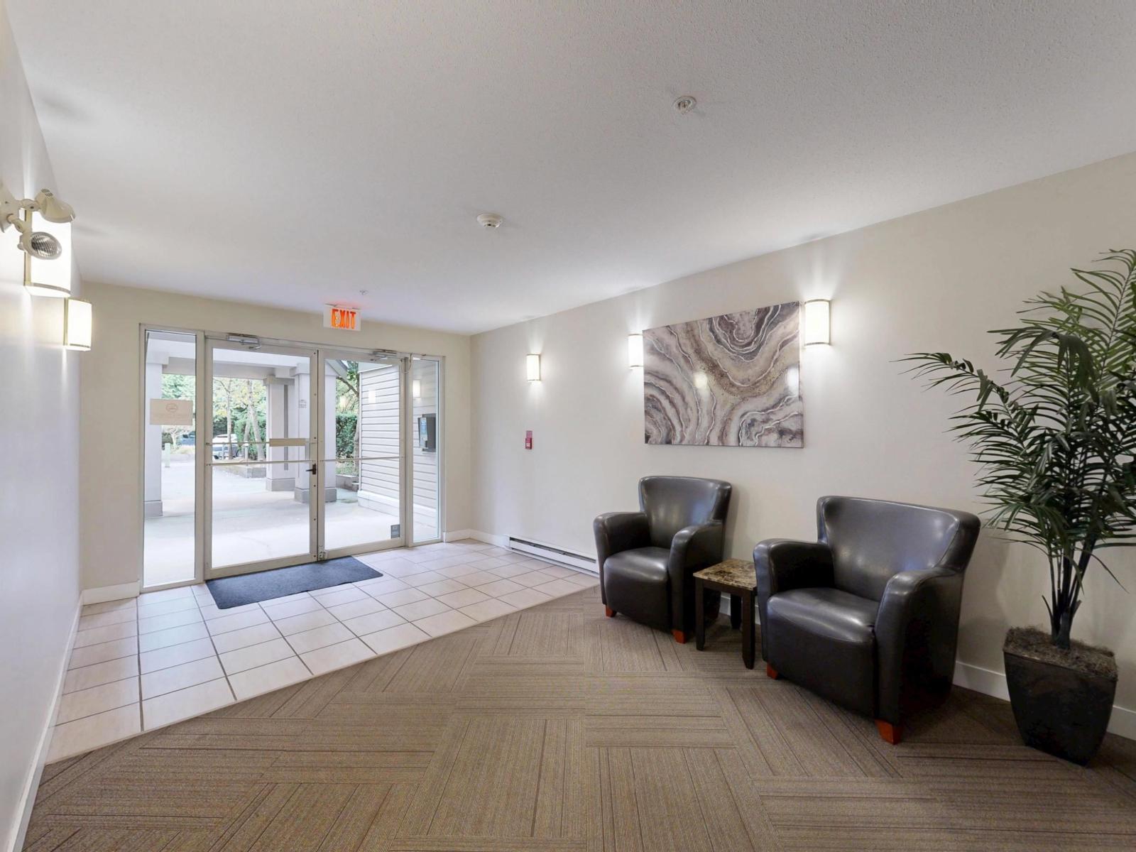 316 9979 140th Street, Surrey, British Columbia  V3T 5W2 - Photo 9 - R3163578