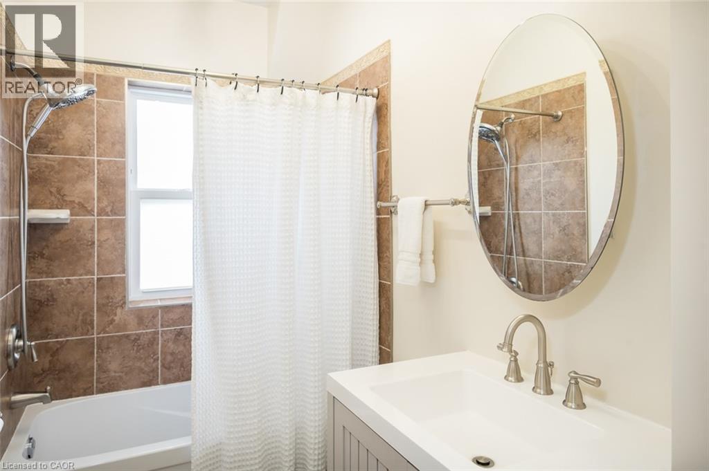207 Waterloo Street N, Cambridge, Ontario  N3H 1N1 - Photo 31 - 40862003