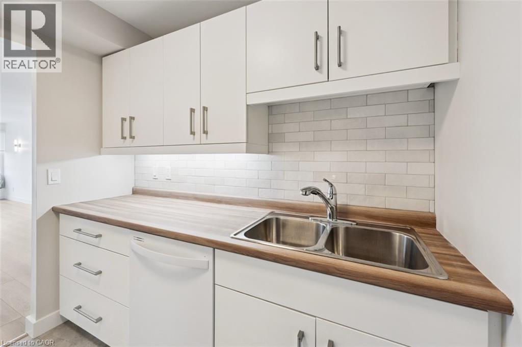 358 Waterloo Avenue Unit# 902, Guelph, Ontario  N1H 7Y3 - Photo 5 - 40861365