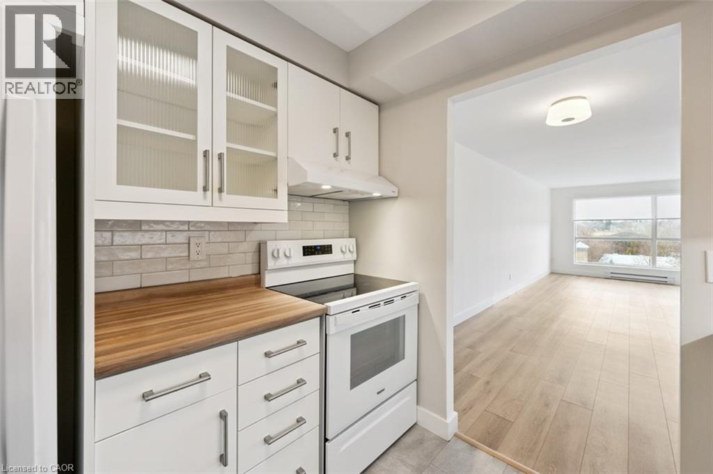 358 Waterloo Avenue Unit# 902, Guelph, Ontario  N1H 7Y3 - Photo 6 - 40861365