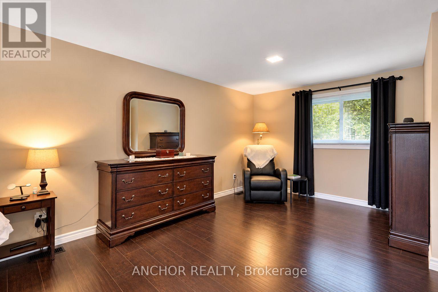684 Griffith Street, London South, Ontario  N6K 2W4 - Photo 26 - X13764156