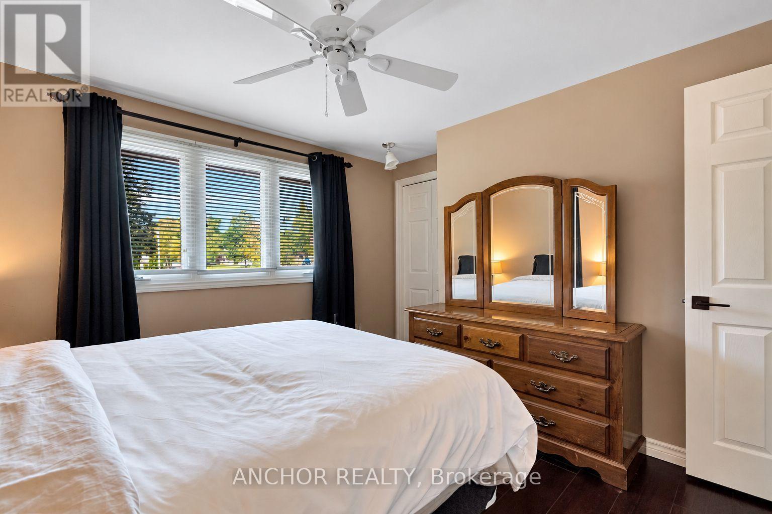 684 Griffith Street, London South, Ontario  N6K 2W4 - Photo 28 - X13764156
