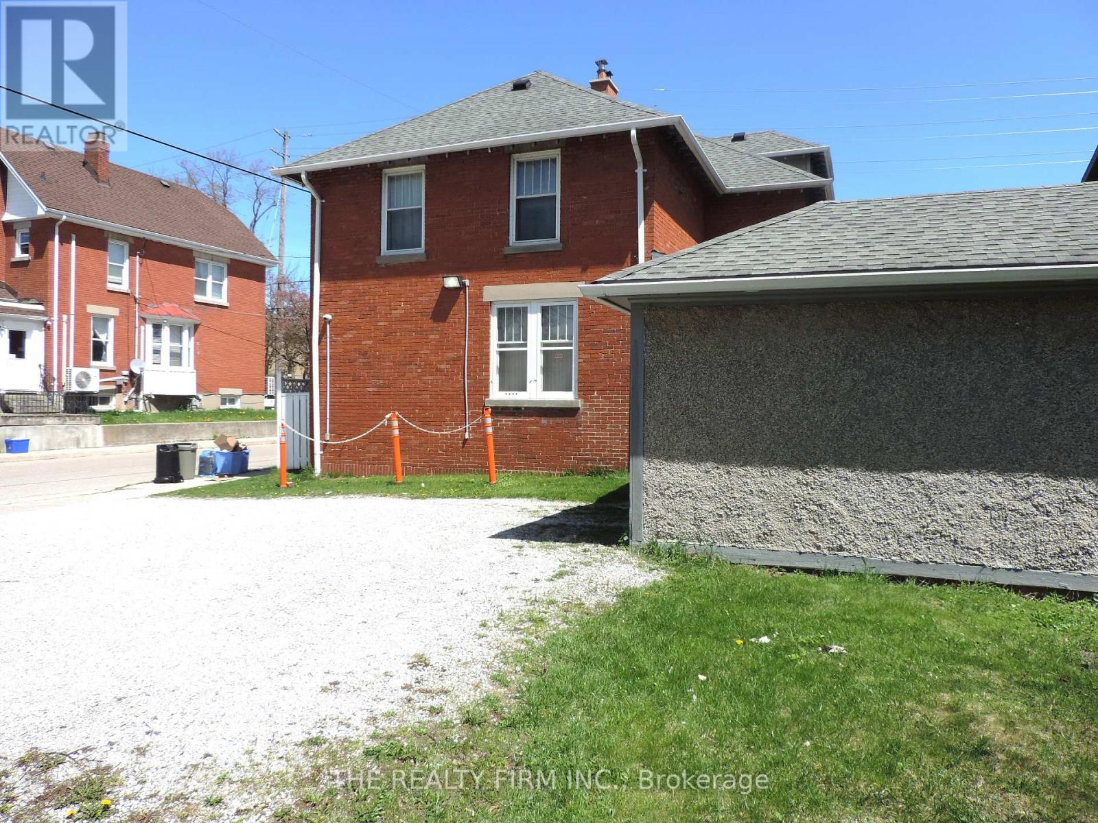 216 Wharncliffe Road N, London North, Ontario  N6H 2B4 - Photo 11 - X13764248