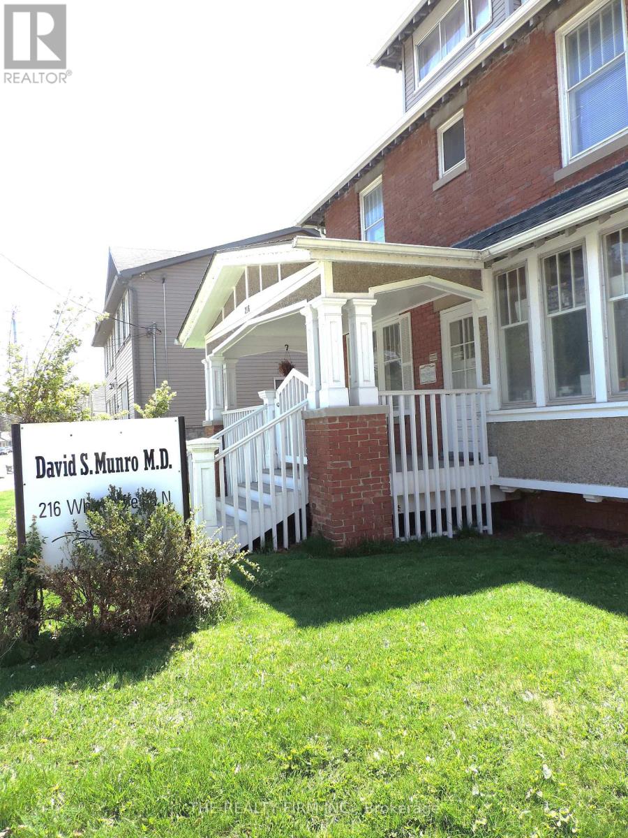 216 Wharncliffe Road N, London North, Ontario  N6H 2B4 - Photo 6 - X13764248