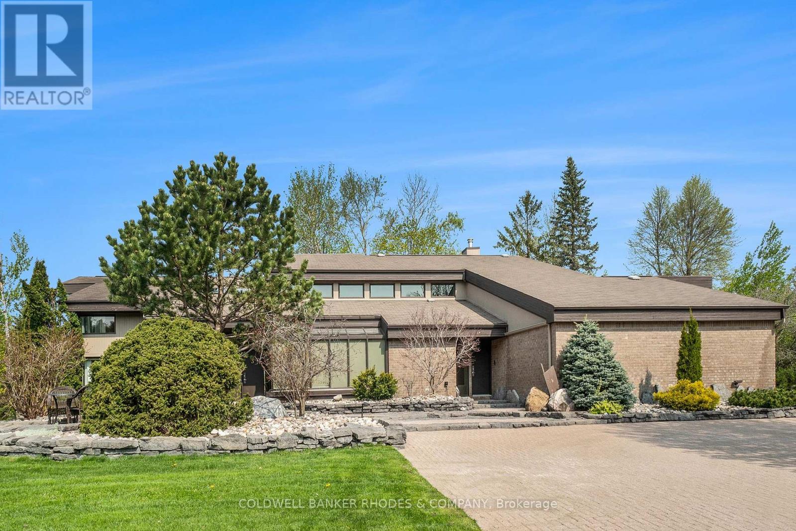 3 Mission Inn Grove, Ottawa, Ontario  K2R 1C2 - Photo 2 - X13764234
