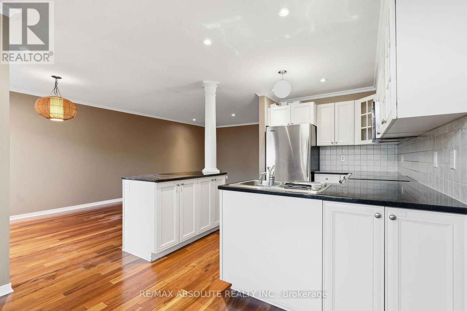 399 STATEWOOD DRIVE