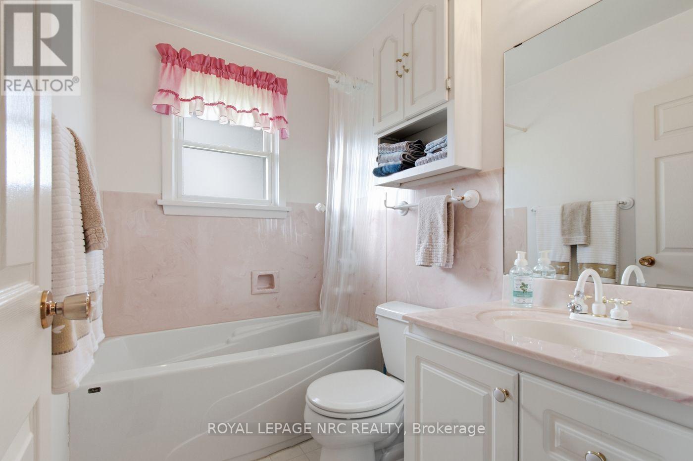 29 Erie Street, Welland, Ontario  L3B 5J6 - Photo 16 - X13764254