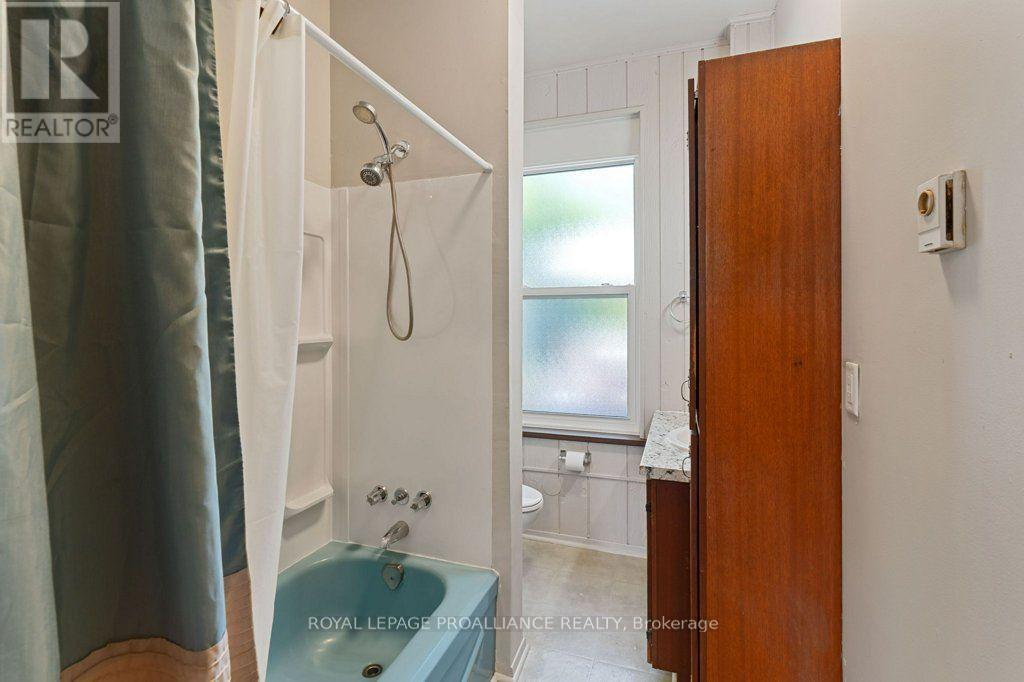 530 Dibble Street W, Prescott, Ontario  K0E 1T0 - Photo 33 - X13764238