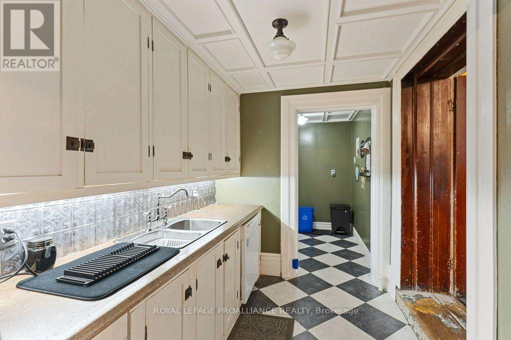 530 Dibble Street W, Prescott, Ontario  K0E 1T0 - Photo 12 - X13764246