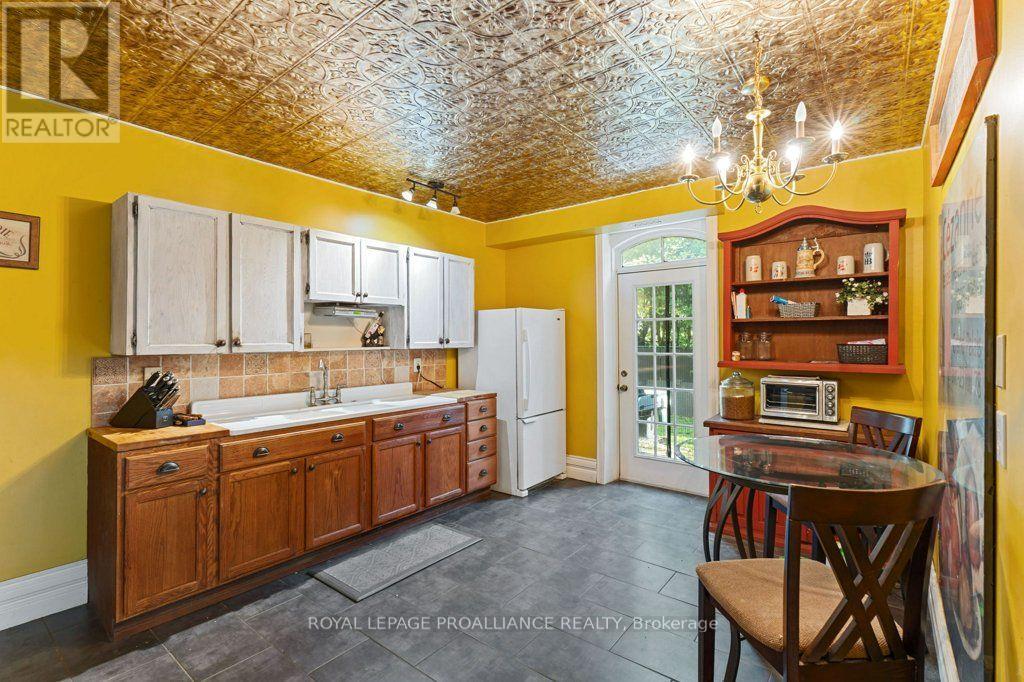 530 Dibble Street W, Prescott, Ontario  K0E 1T0 - Photo 13 - X13764246