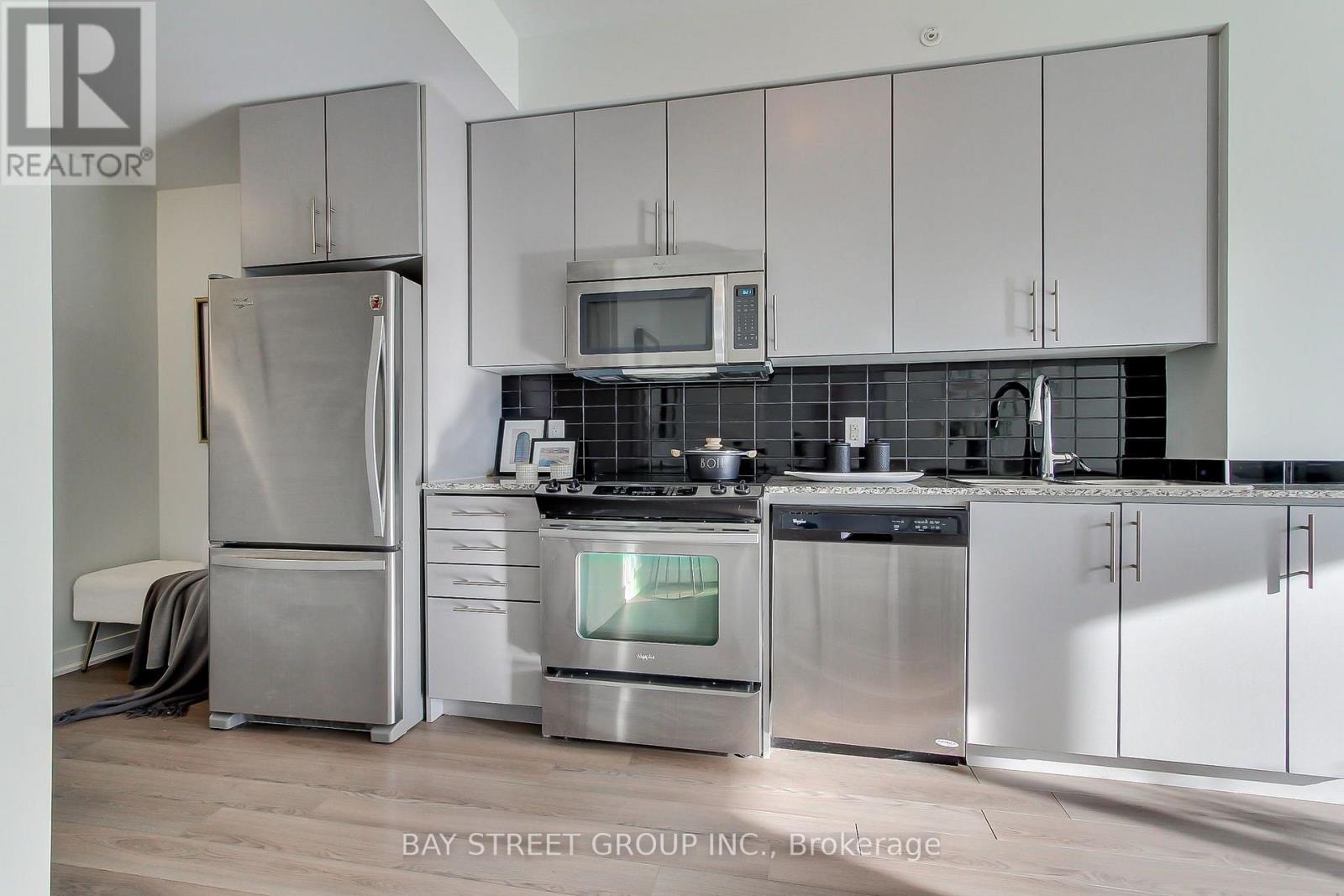 1212 - 60 Berwick Avenue, Toronto, Ontario M5P 0A3 - Photo 7 - C13764078