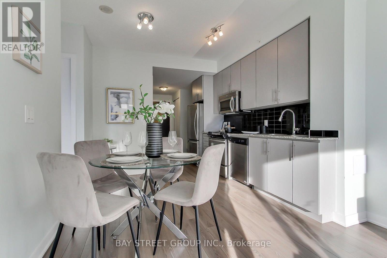 1212 - 60 Berwick Avenue, Toronto, Ontario M5P 0A3 - Photo 9 - C13764078
