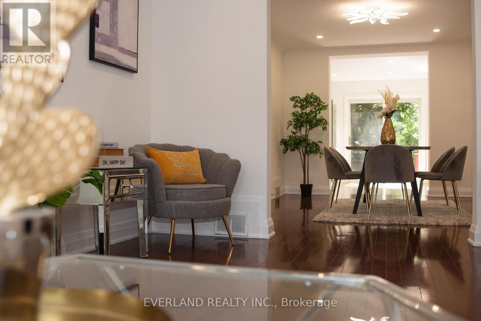 351 Lawrence Avenue W, Toronto, Ontario  M5M 1B6 - Photo 10 - C13764104