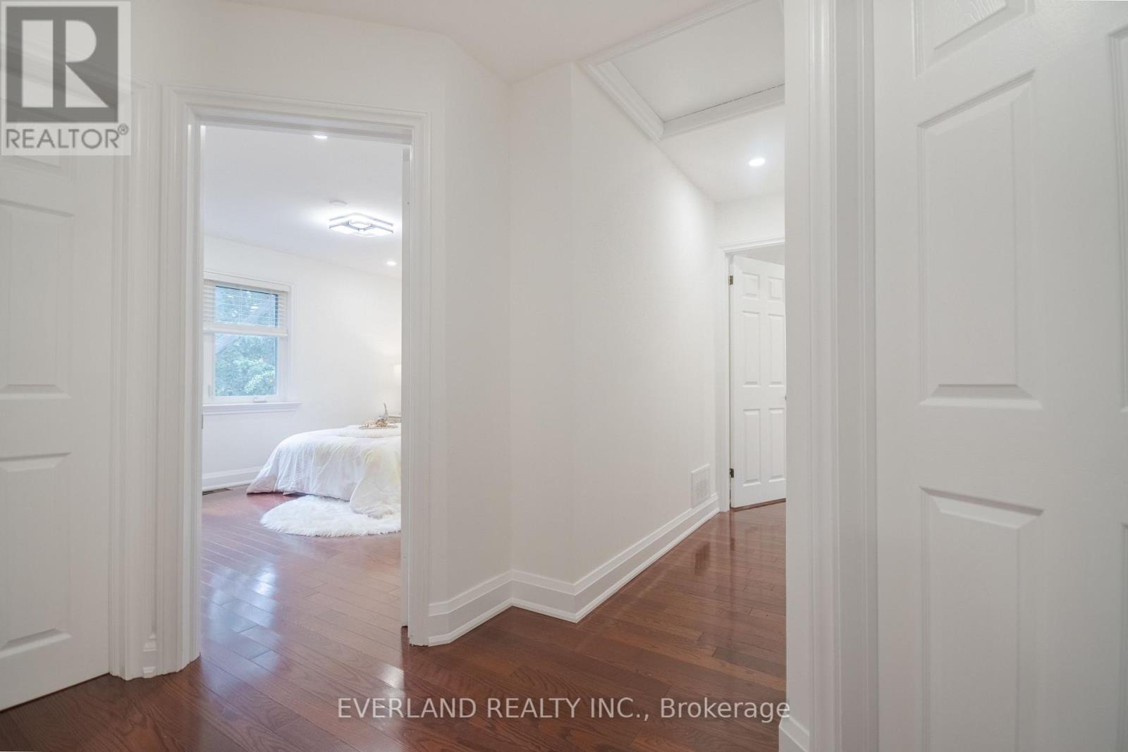 351 Lawrence Avenue W, Toronto, Ontario  M5M 1B6 - Photo 15 - C13764104