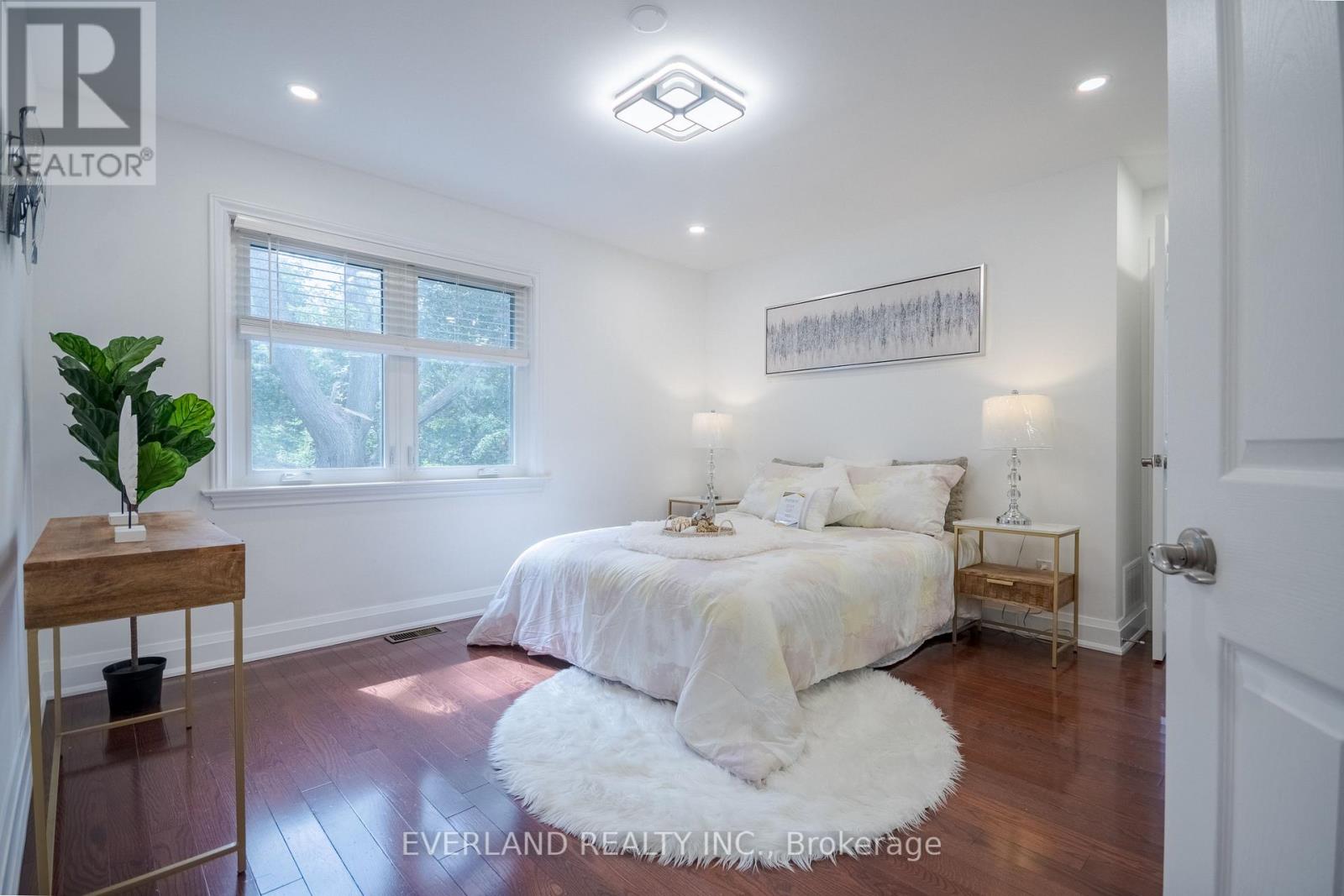351 Lawrence Avenue W, Toronto, Ontario  M5M 1B6 - Photo 16 - C13764104