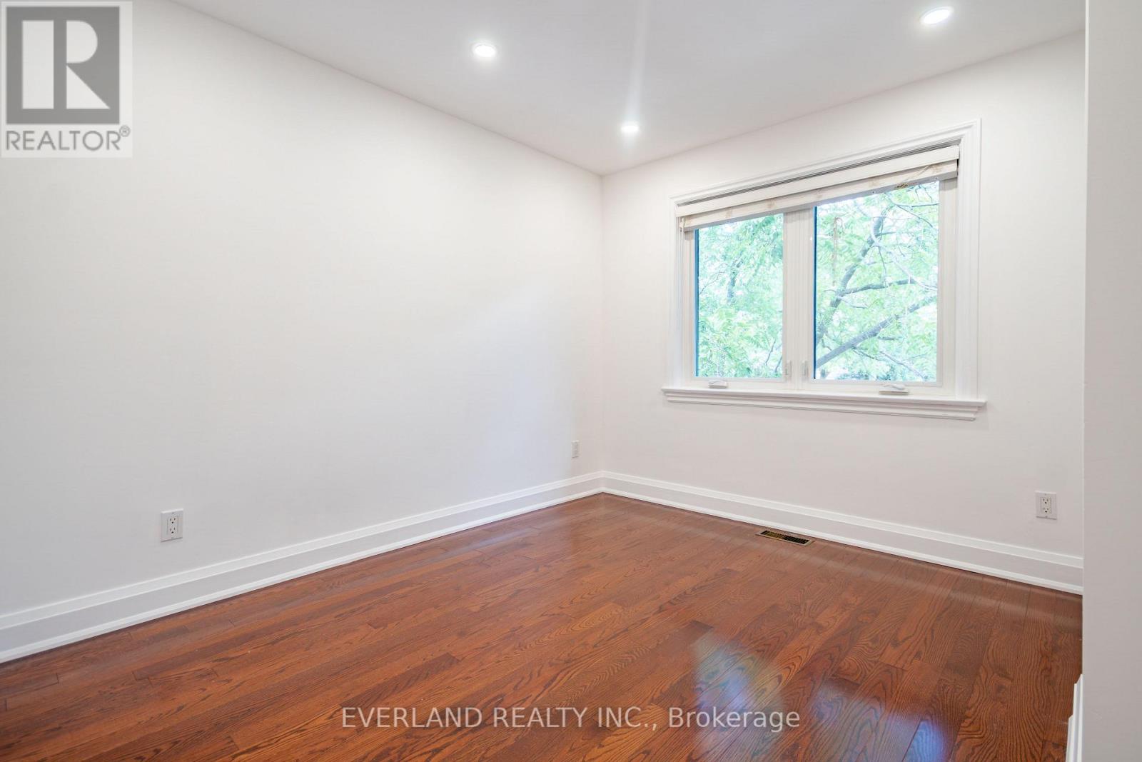 351 Lawrence Avenue W, Toronto, Ontario  M5M 1B6 - Photo 32 - C13764104