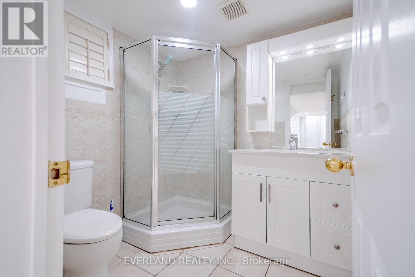 351 Lawrence Avenue W, Toronto, Ontario  M5M 1B6 - Photo 38 - C13764104