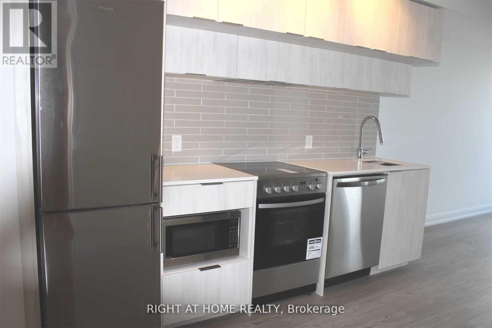 1612 - 181 Dundas Street E, Toronto, Ontario M5A 0N5 - Photo 4 - C13764132