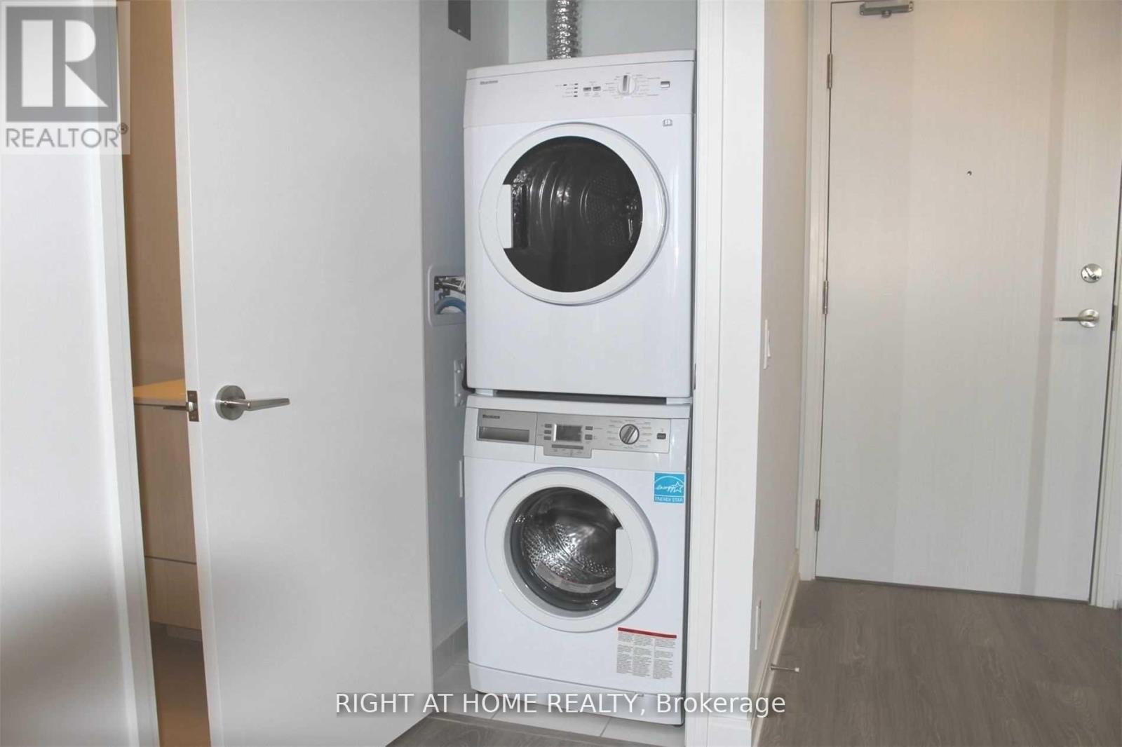 1612 - 181 Dundas Street E, Toronto, Ontario M5A 0N5 - Photo 7 - C13764132
