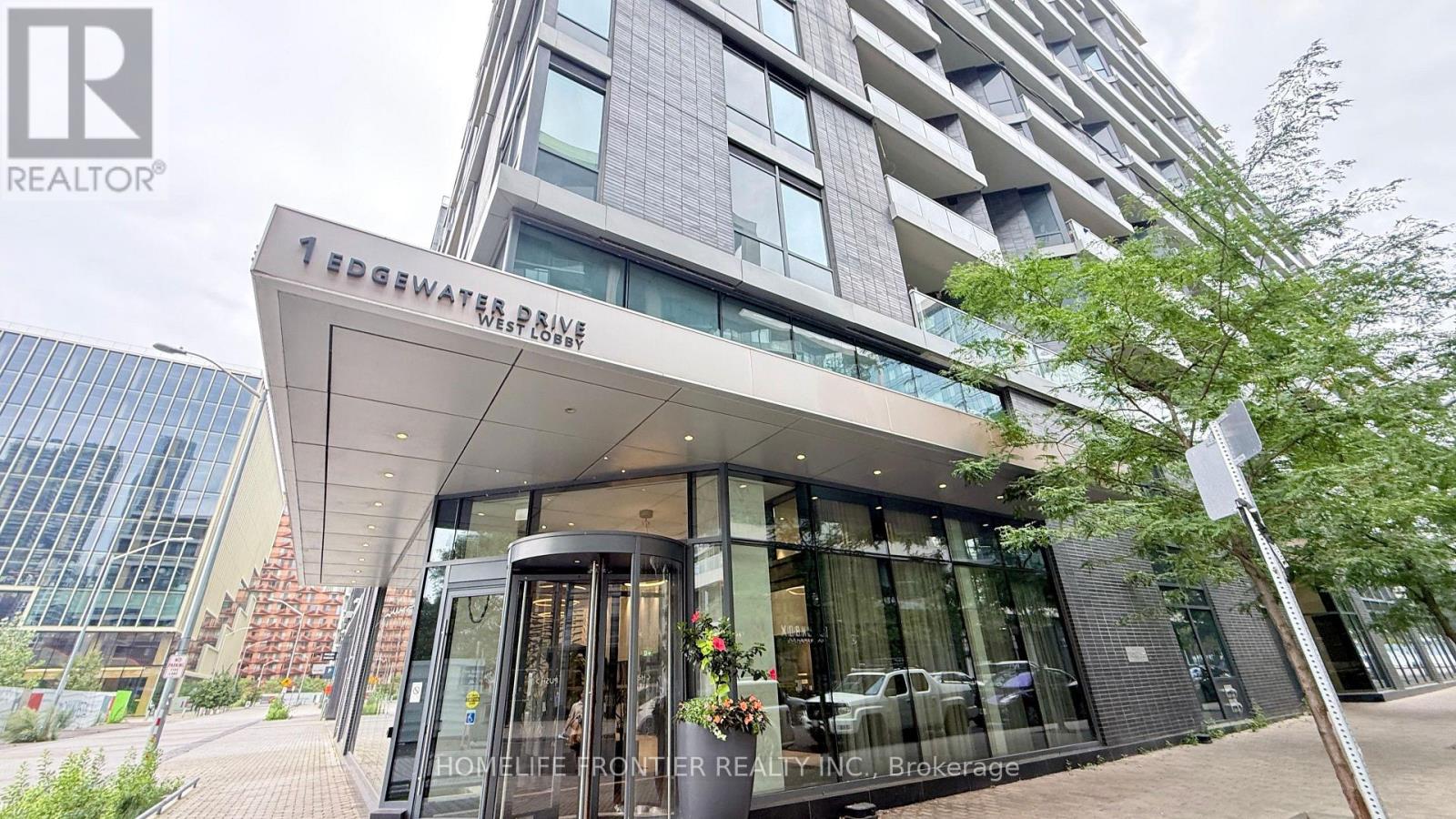 811 - 1 EDGEWATER DRIVE, Toronto, Ontario