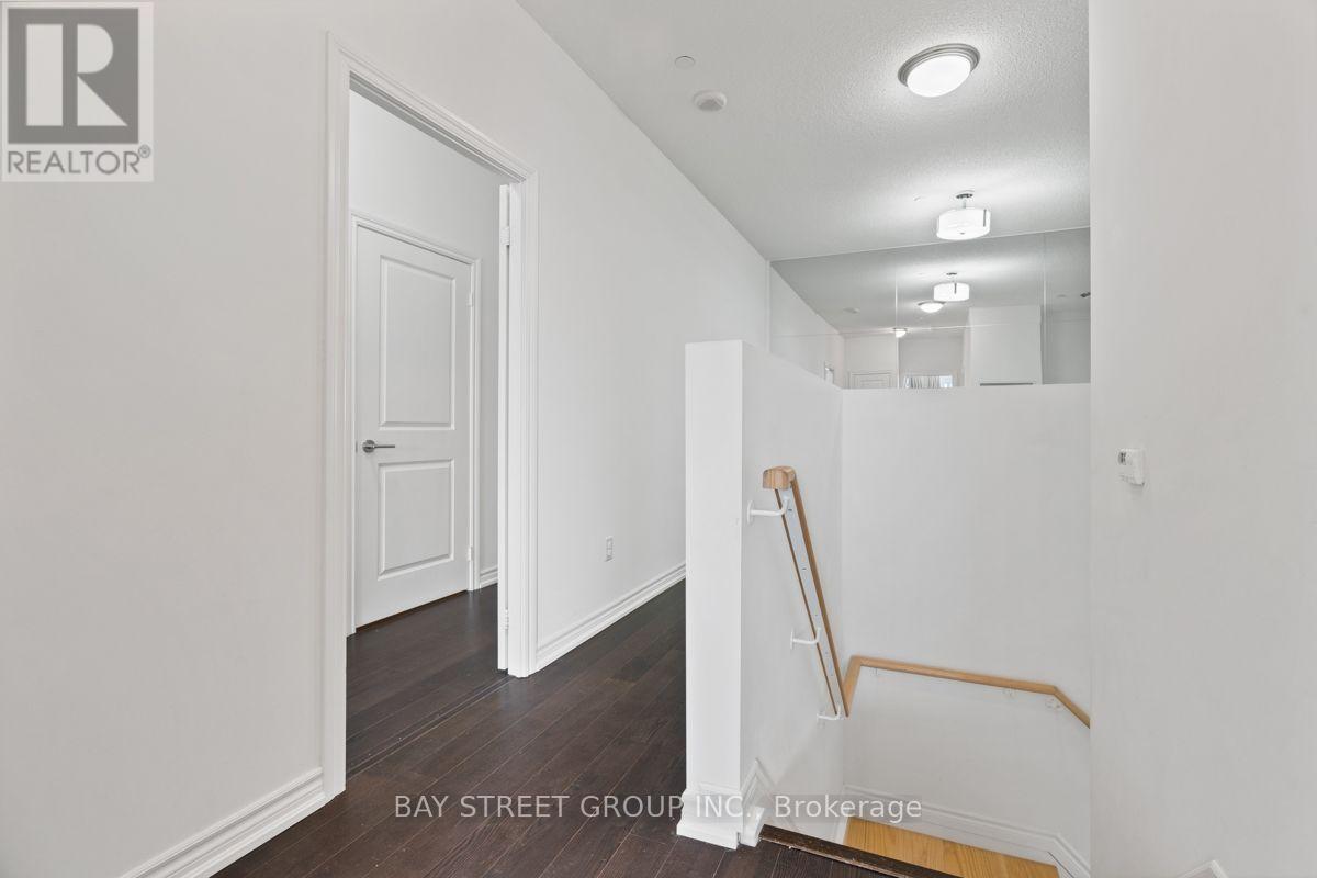 5709 - 386 Yonge Street, Toronto, Ontario  M5B 0A5 - Photo 12 - C13764252