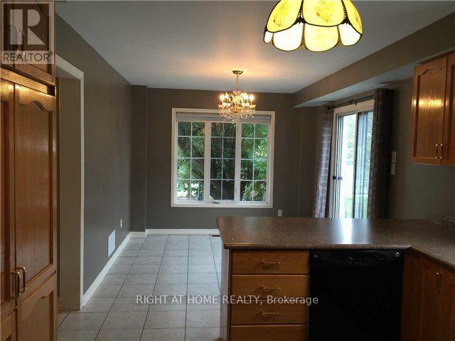 2 Silver Linden Drive, Richmond Hill (Langstaff), Ontario  L4B 4P4 - Photo 5 - N13764176