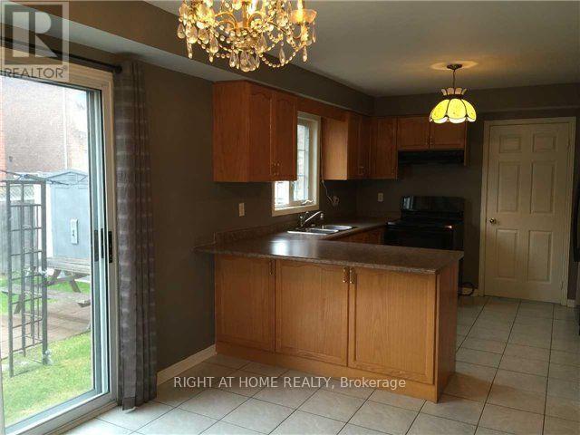 2 Silver Linden Drive, Richmond Hill (Langstaff), Ontario  L4B 4P4 - Photo 6 - N13764176