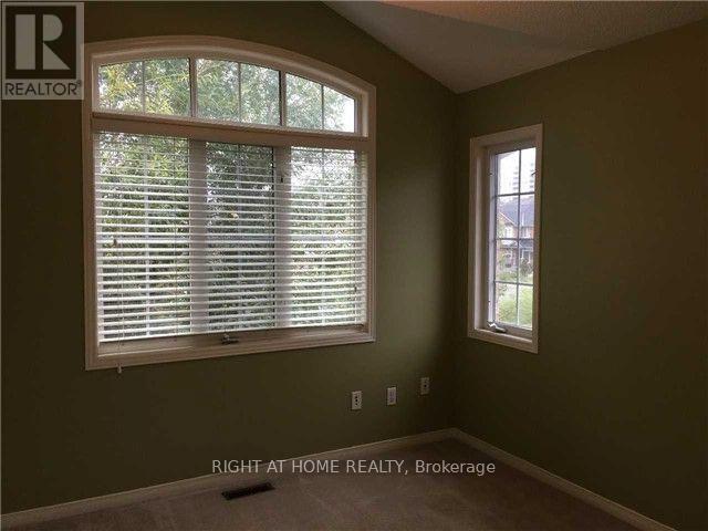 2 Silver Linden Drive, Richmond Hill (Langstaff), Ontario  L4B 4P4 - Photo 7 - N13764176