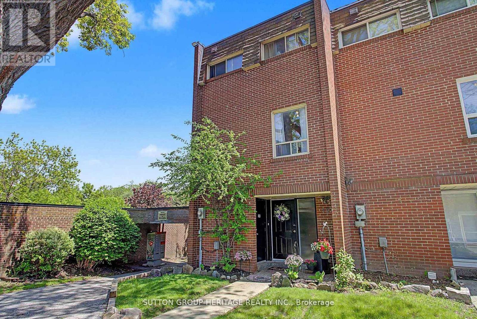 124 WALES AVENUE, Markham, Ontario