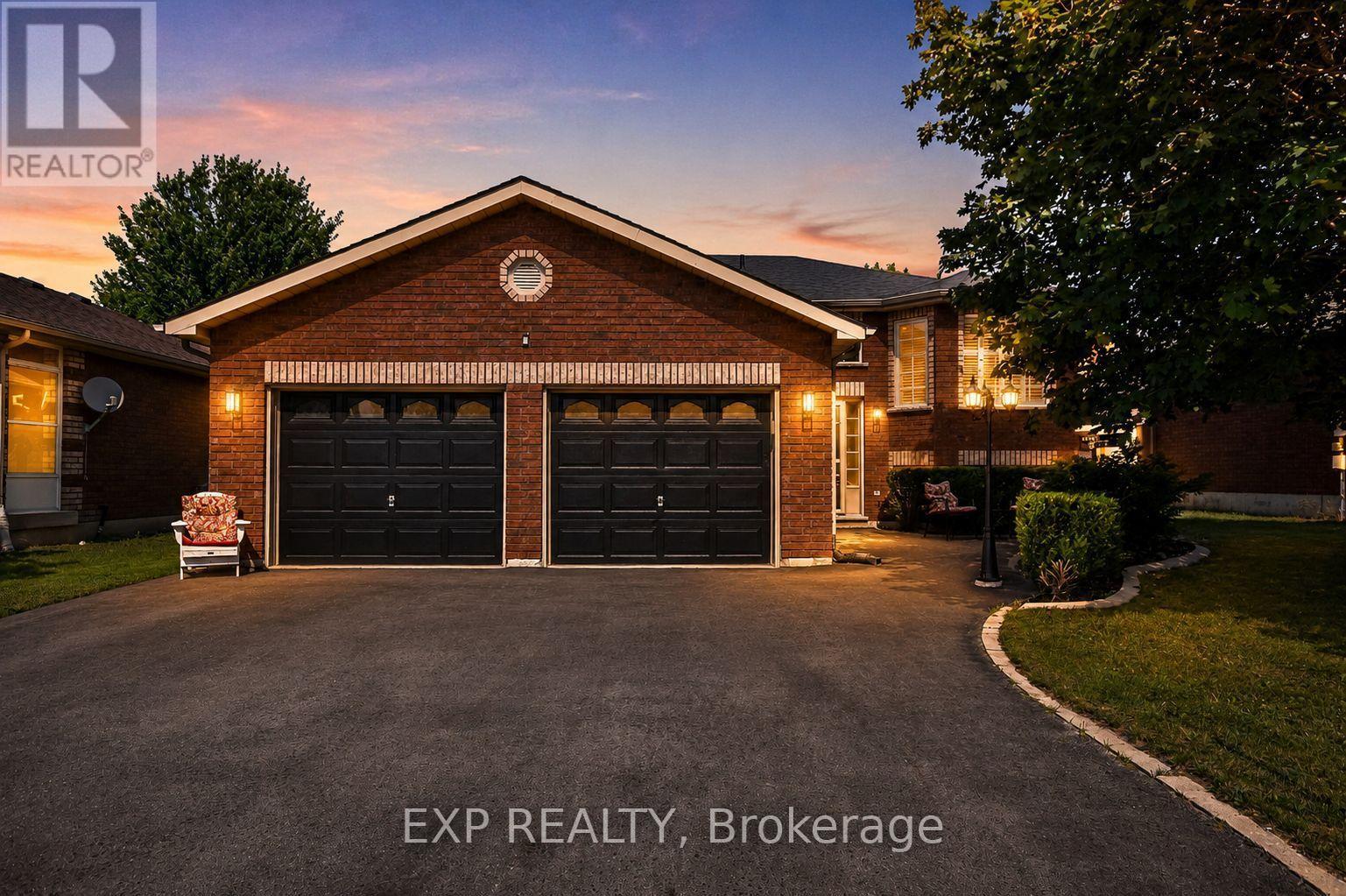 7 Hunter Court, Springwater (Elmvale), Ontario  L0L 1P0 - Photo 1 - S13764122