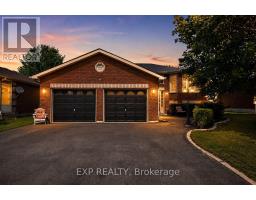 7 HUNTER COURT, Springwater, Ontario