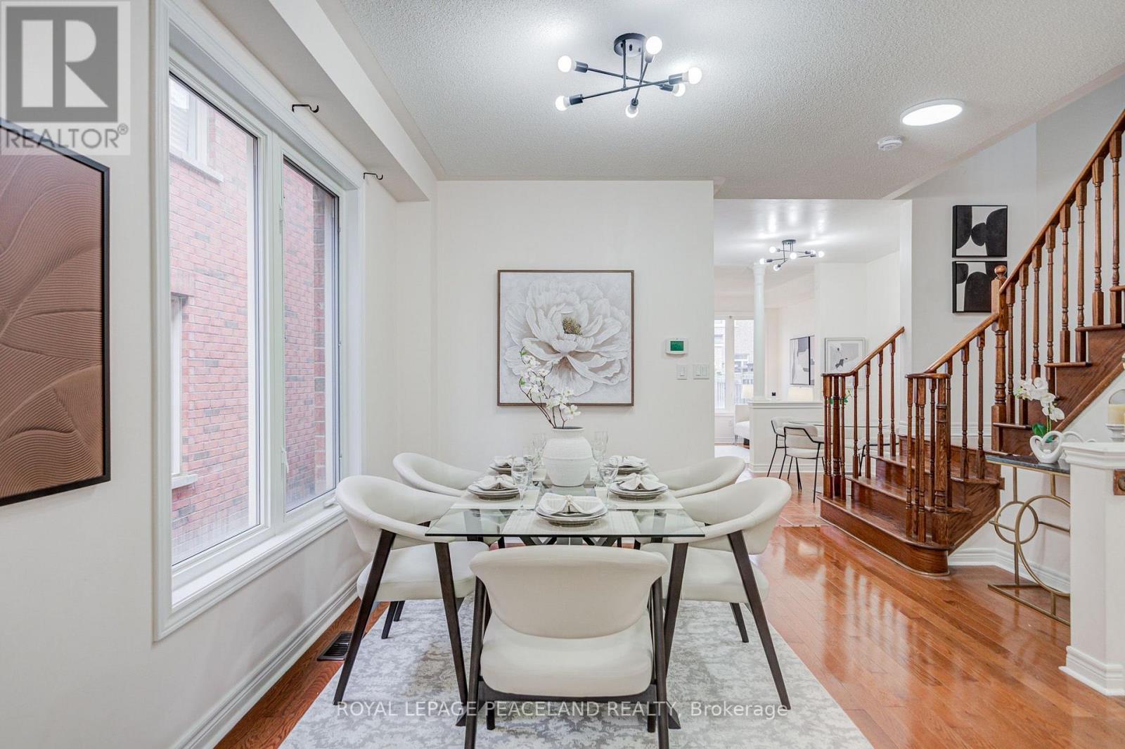 3074 Doyle Street, Mississauga, Ontario  L5M 0M9 - Photo 4 - W13764130