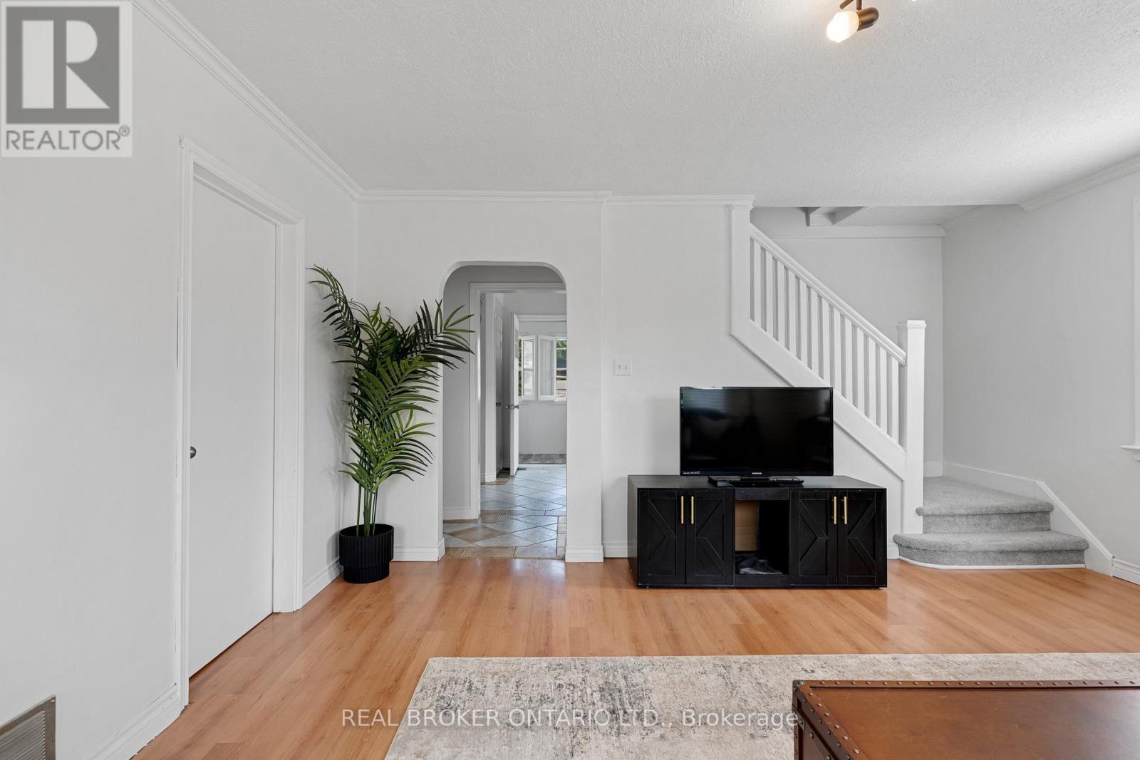 197 Ninth Avenue, Kitchener, Ontario  N2C 1S9 - Photo 10 - X13764138