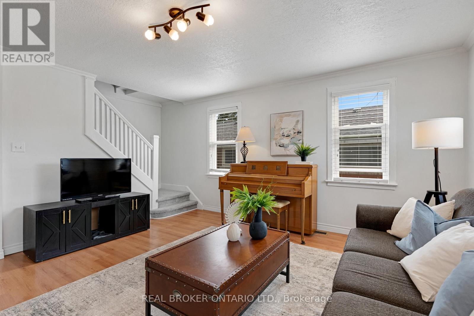 197 Ninth Avenue, Kitchener, Ontario  N2C 1S9 - Photo 6 - X13764138