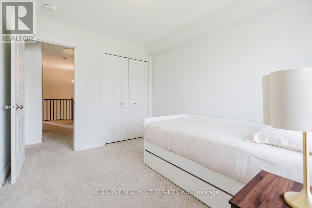 674 Capricorn Circle, Ottawa, Ontario  K4M 0J5 - Photo 2 - X13764214