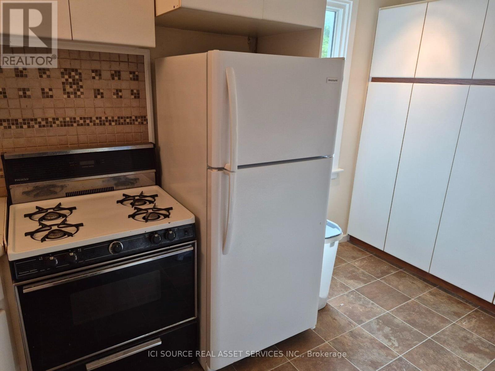 25 Watling Street, London East, Ontario  N5Y 3N4 - Photo 5 - X13764230