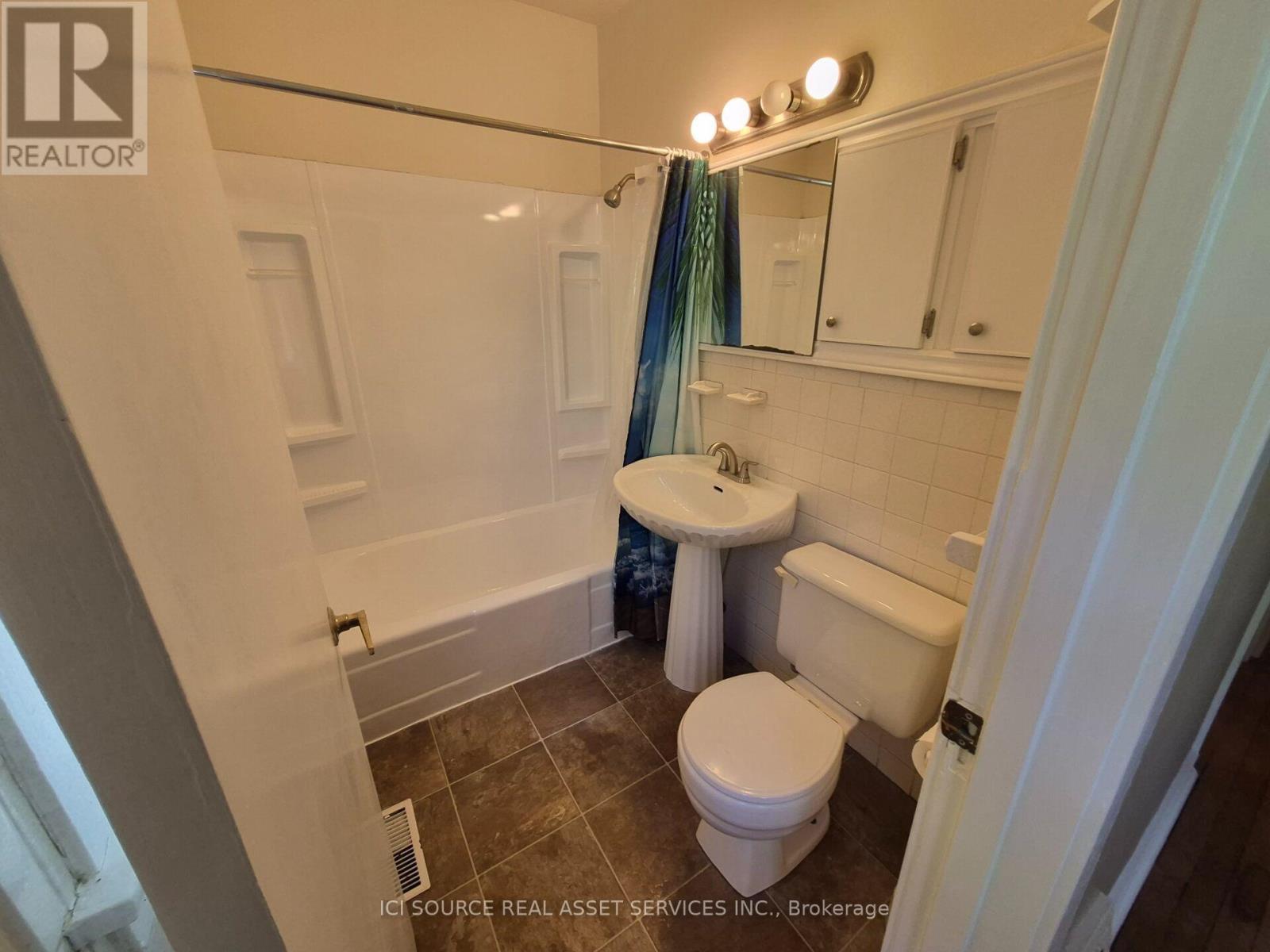 25 Watling Street, London East, Ontario  N5Y 3N4 - Photo 6 - X13764230