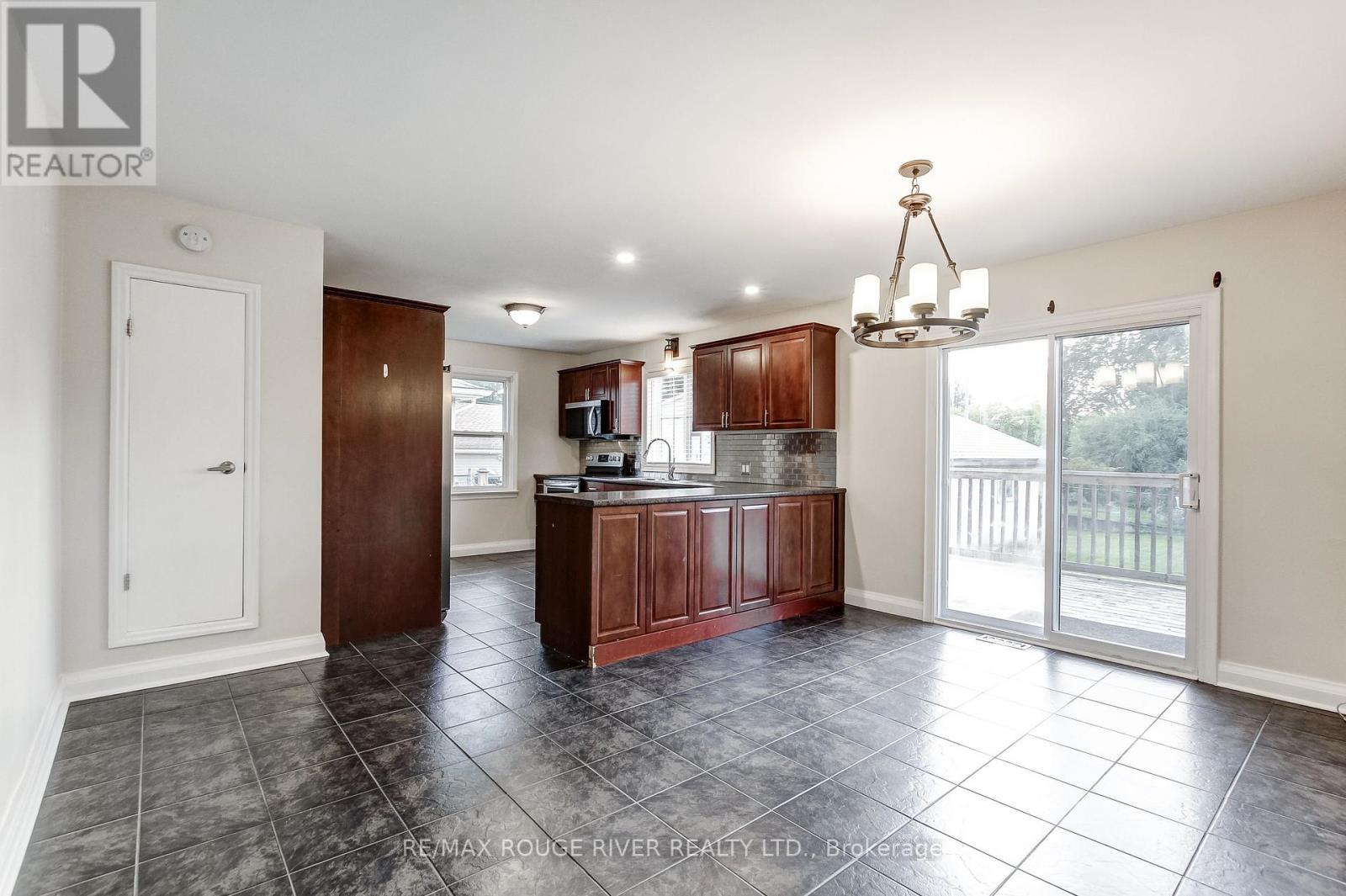 141 Haig Street, St. Catharines, Ontario  L2R 7G8 - Photo 11 - X13764242