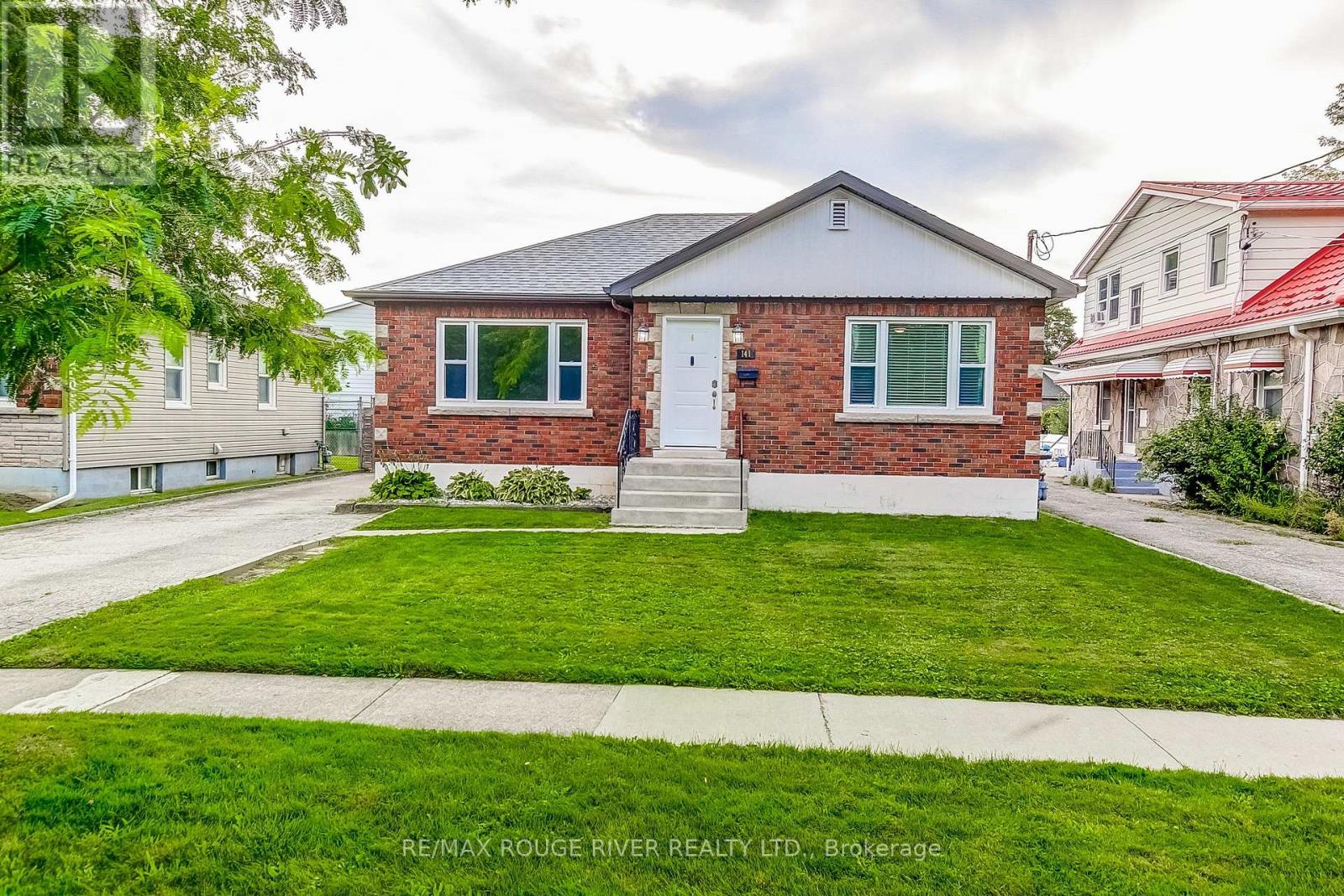 141 Haig Street, St. Catharines, Ontario  L2R 7G8 - Photo 2 - X13764242