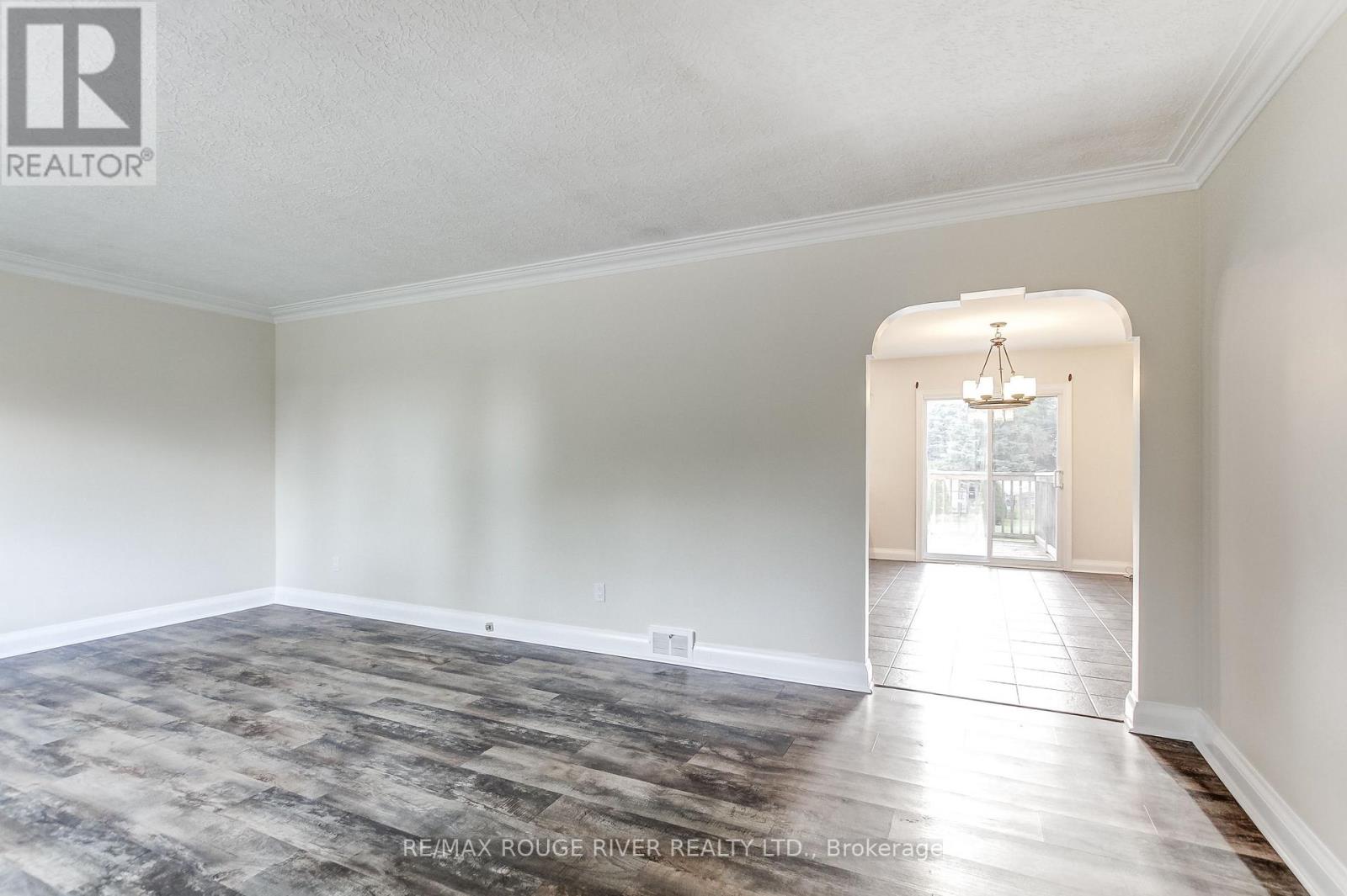 141 Haig Street, St. Catharines, Ontario  L2R 7G8 - Photo 5 - X13764242
