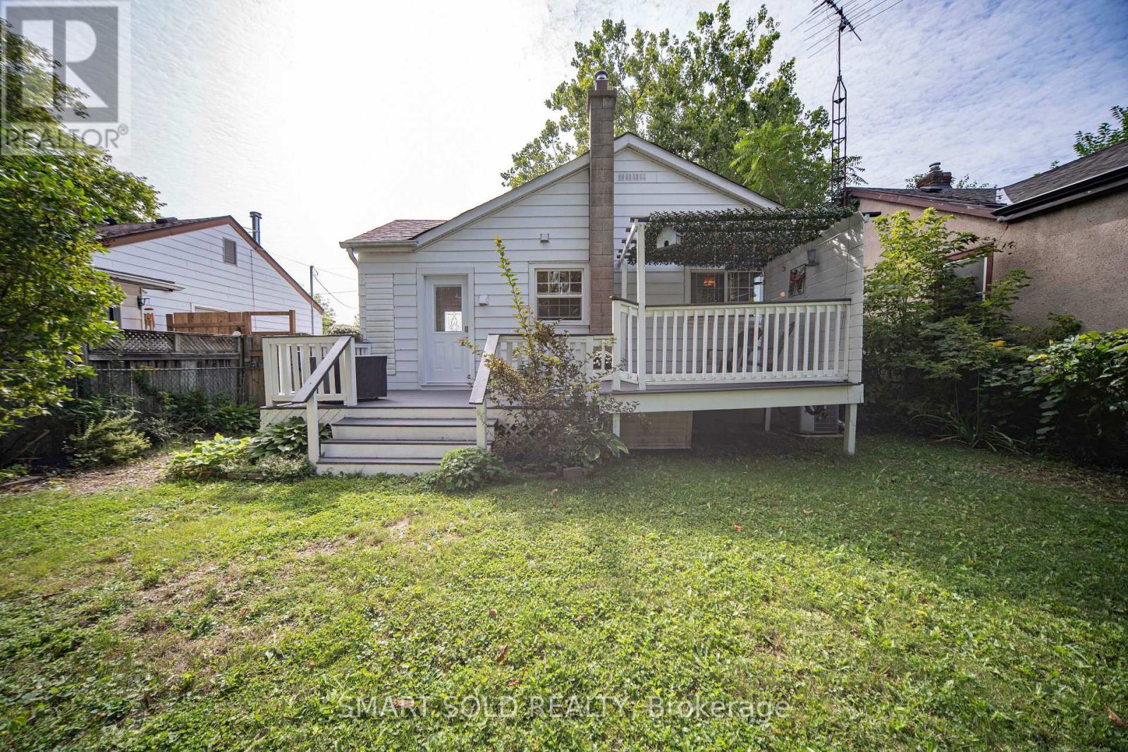 7 Elmwood Avenue, St. Catharines, Ontario  L2R 2T5 - Photo 34 - X13764262