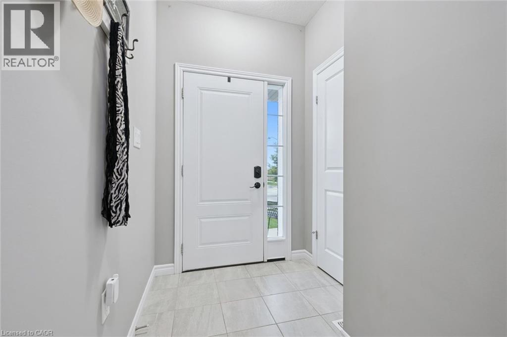 65 Miranda Path, Elmira, Ontario  N3B 0A1 - Photo 4 - 40861562