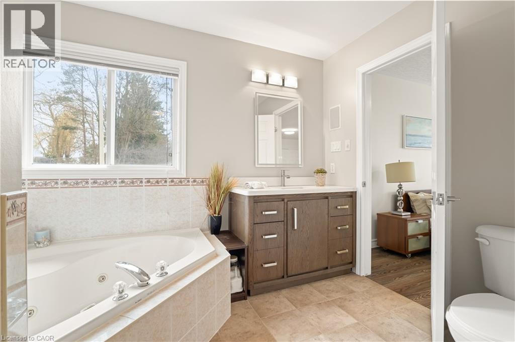 534 Birchleaf Walk, Waterloo, Ontario  N2T 2W5 - Photo 26 - 40860983