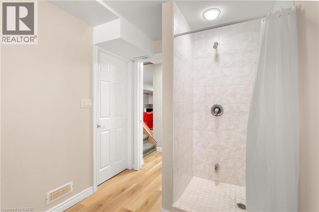 534 Birchleaf Walk, Waterloo, Ontario  N2T 2W5 - Photo 34 - 40860983