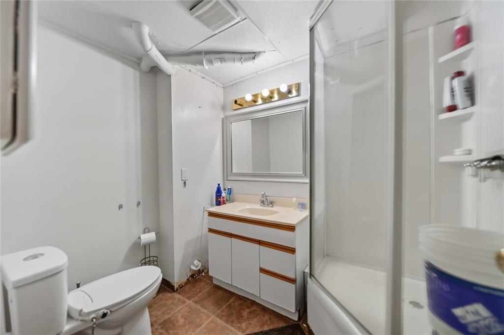 63 Arthur Wright Crescent, Winnipeg, Manitoba  R2P 1Y7 - Photo 22 - 202622628